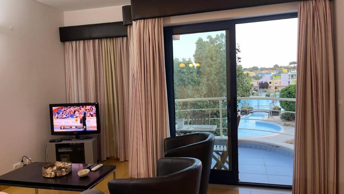 Apartamentos Da Orada T1 G 128 Marina אלבופיירה מראה חיצוני תמונה